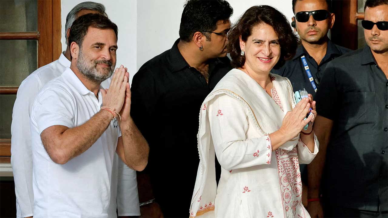 UP Election 2027: सपा से गठबंधन से पहले एक्टिव हुई कांग्रेस! प्रियंका गांधी ने संभाली कमान, इन सीटों पर होगा मंथन