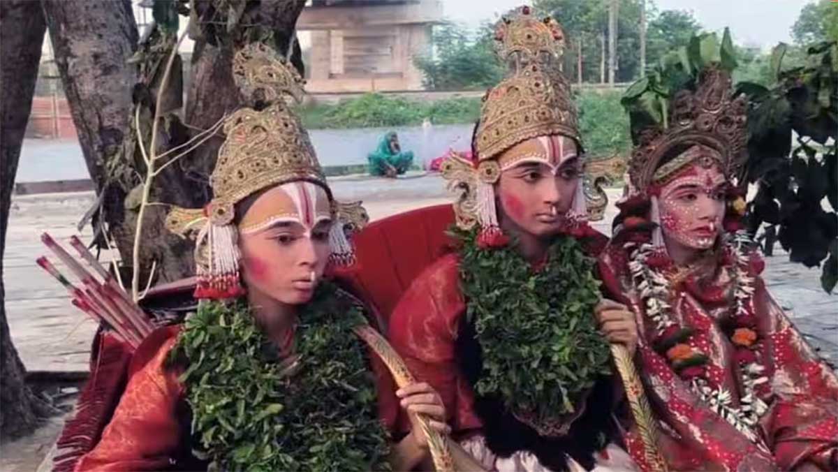 Varanasi News: काशी में 450 साल पुरानी गंगा-जमुनी तहजीब की परंपरा टूटी? रामलीला हुई, लेकिन नमाज पढ़ने नहीं पहुंचे लोग