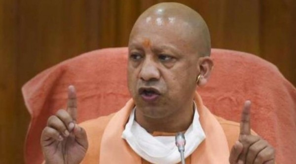 कोविड-19 के किसी भी मरीज के इलाज से इनकार नहीं कर सकता कोई अस्पताल : योगी