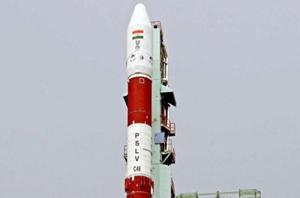 श्रीमद भगवद गीता और PM मोदी की तस्वीर अंतरिक्ष में ले जाएगा ये सेटेलाइट