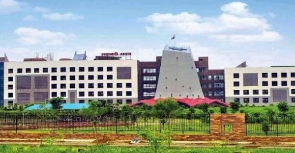 होम आइसोलेशन की शर्तें की गई शिथिल, सभी मानकों का कड़ाई से पालन करने के निर्देश