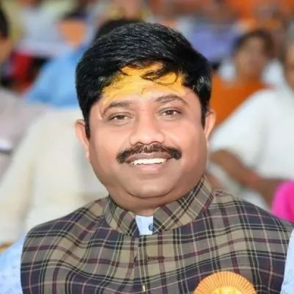 उत्तर प्रदेश कैबिनेट मंत्री नन्द गोपाल नंदी हुए कोरोना पॉजिटिव
