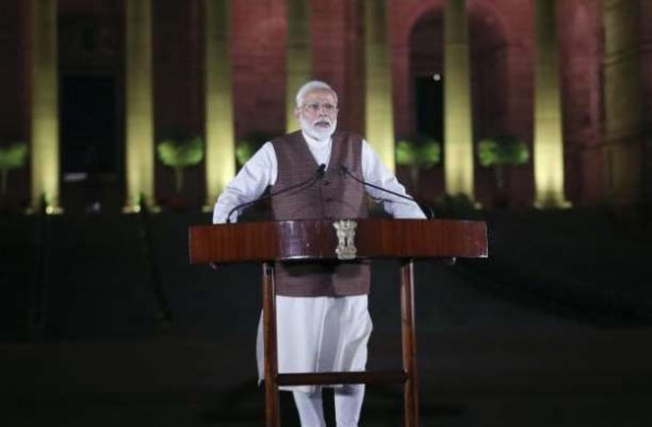 कोरोना महामारी के बीच पीएम नरेंद्र मोदी ने दिया आदेश