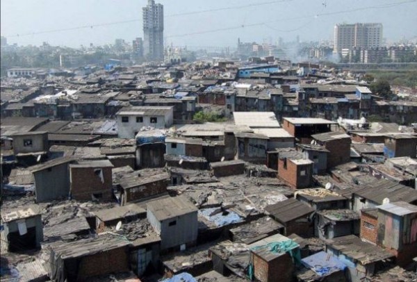 मुंबई : चार महीनों में पहली बार धारावी में कोरोना का पहला मामला आया सामने