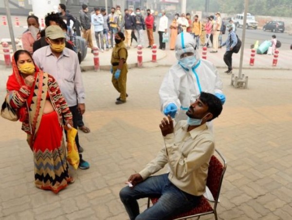 कोरोना वायरस: दिल्ली में पिछले 24 घंटे में आए 6715 नए मामले, 66 मरीजों की मौत