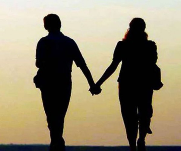 नाबालिग लड़के पर आया युवती का दिल, भाग कर जा रहे थे बेंगलुरु; ऐसे पकड़े गए