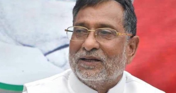 सपा का आरोप- मोदी और योगी सरकारों को चला रहे हैं कारपोरेट घराने
