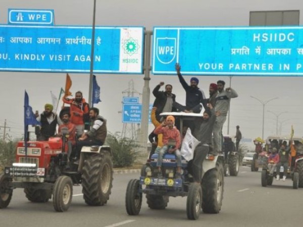 किसान नेता राकेश टिकैत बोले- 26 जनवरी को परेड में लेंगे हिस्सा