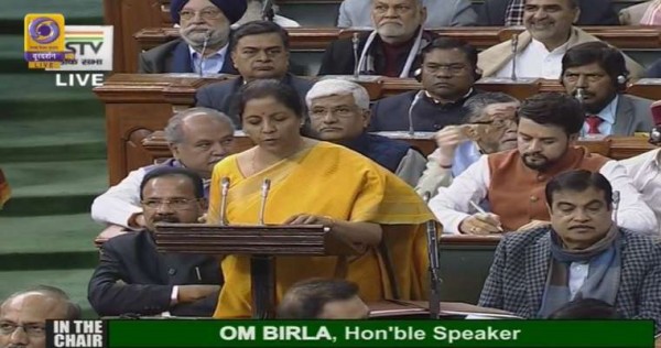 अप्रैल 2020 से पेश होगा GST रिटर्न का सरल स्वरूप: सीतारमण