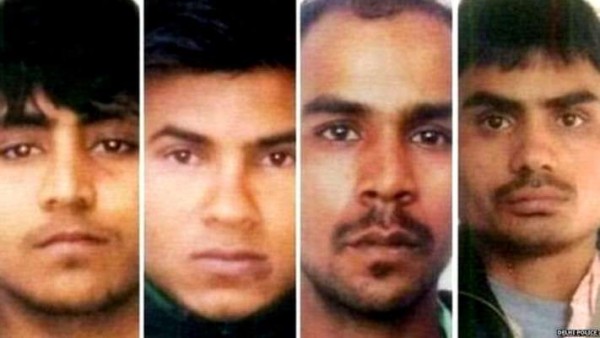 निर्भया गैंगरेप: फांसी से तीन दिन पहले फिर अदालत पहुंचे दोषी