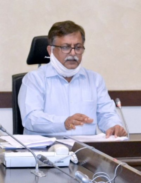 योगी सरकार ने ईट भट्ठों में कार्यरत श्रमिकों के लिए 200 स्पेशल ट्रेनों का भेजा प्रस्ताव