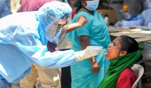 भारत में 81 लाख के करीब पहुंची कोरोना संक्रमितों की तादाद
