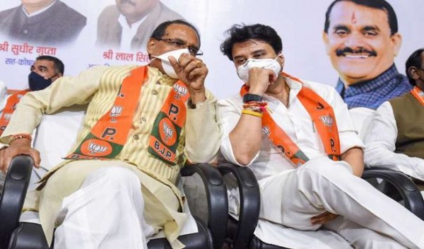विधानसभा की 59 सीटों पर हुए उपचुनाव में भाजपा 40 से अधिक सीटों पर आगे