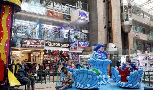 दुकानदारों की बढ़ी मुश्किलें, किराया को लेकर मकान मालिक से करना पड़ रहा है मोल-भाव