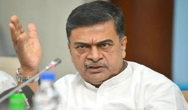 चीन को चौतरफा घेरने में जुटी सरकार,