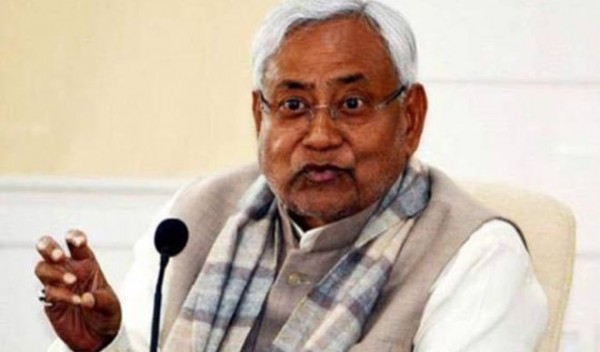 नीतीश कुमार ने कोरोना की जांच के लिए अपना नमूना भेजा