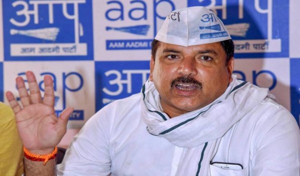 AAP के राज्यसभा सदस्य संजय सिंह पर राजद्रोह का केस, 20 तक हाजिर होने का नोटिस