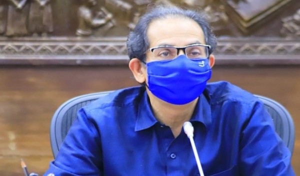 लॉकडाउन तो महज एक विकल्प है, लोगों को खुद से दिशानिर्देशों का पालन करना चाहिए: उद्धव ठाकरे