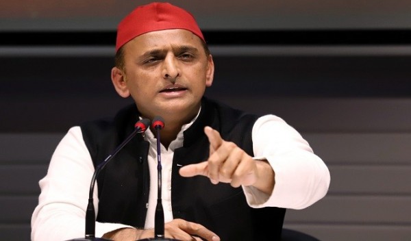 मुख्‍यमंत्री अपना वाहवाही वाला चश्मा उतारते तो लोगों का दर्द दिखाई देता: अखिलेश