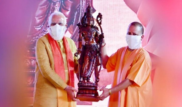 PM मोदी का मंदिर मंथन, CM योगी अयोध्या के विकास का पेश करेंगे विजन