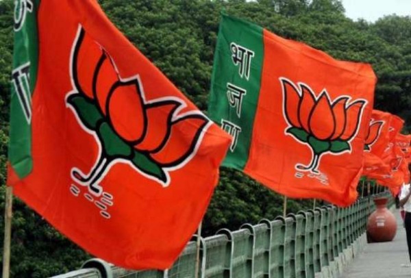 महाराष्ट्र: भाजपा ने सीएए का विरोध करने पर दो नेताओं को निलंबित किया