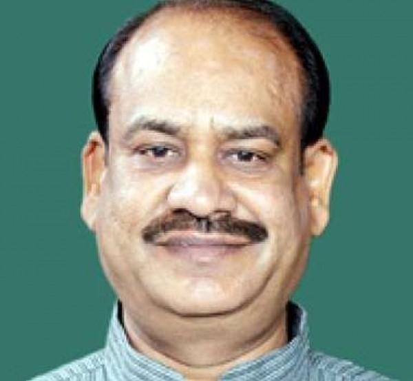समाचार पत्रों की जानकारी पर आधारित सवाल नहीं पूछे : लोकसभा अध्यक्ष