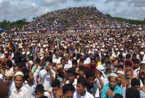 रोहिंग्या शरणार्थियों के लिए भारत ने बांग्लादेश को फिर राहत सामग्रियां भेजीं