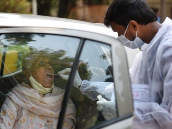 महाराष्ट्र में कोरोना के टूटे सभी रिकॉर्ड, 24 घंटे में आए करीब 60 हजार नए मामले