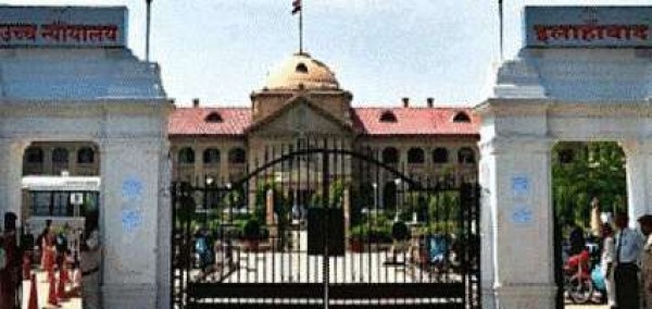 चिन्मयानंद मामले में दोनों ही पक्षों ने अपनी मर्यादा लांघी: अदालत