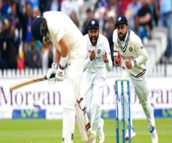 कोहली को जो रूट का विकेट जल्दी लेने के लिए इस भारतीय गेंदबाज से करवाना चाहिए हमला
