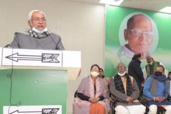 बिहार के जातीय समीकरण पर JDU की नजर