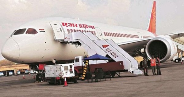 एयर इंडिया के विनिवेश के लिए वित्तीय बोलियां मिलीं, बोली लगाने वालों में टाटा संस भी शामिल