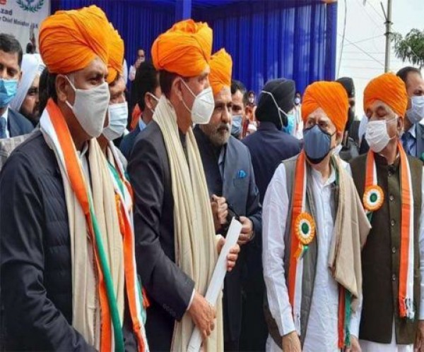 चुनावी माहौल में असंतुष्टों के जमावड़े से कांग्रेस हाईकमान की मुसीबत बढ़ी