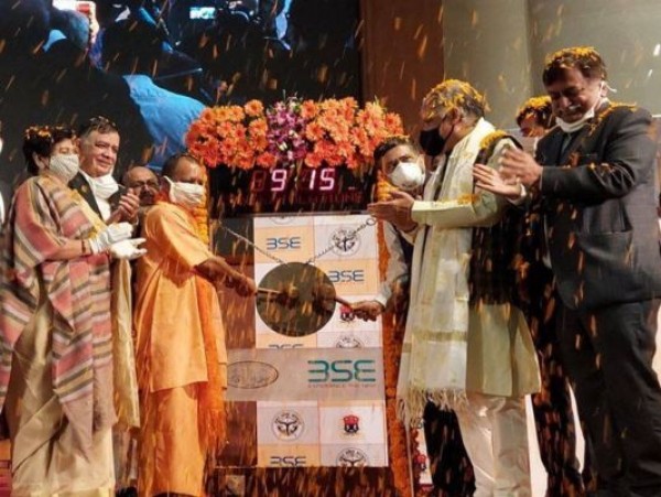 लखनऊ नगर निगम का 200 करोड़ का बॉन्ड बॉम्बे स्टॉक एक्सचेंज में हुआ लिस्टेड