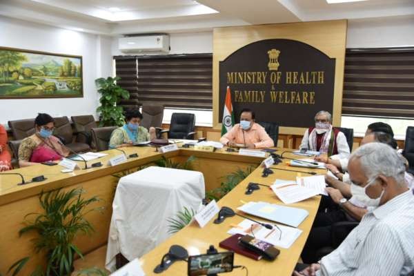 कोरोना संकट के बीच हर्षवर्धन का बड़ा बयान, बोले- सबसे खराब स्थिति के लिए भी देश है तैयार