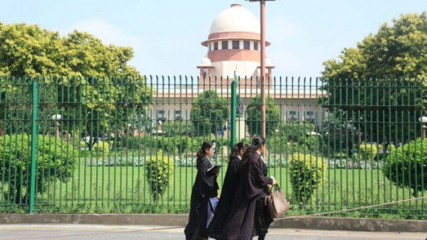 केंद्र ने SC में कहा- किसी देश में असीमित ऑक्सीजन नहीं होती, आपूर्ति के लिए उठा रहे हैं कदम