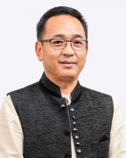 दिल्ली सरकार ने सिक्किम को अलग देश बताया, कड़ी आपत्ति