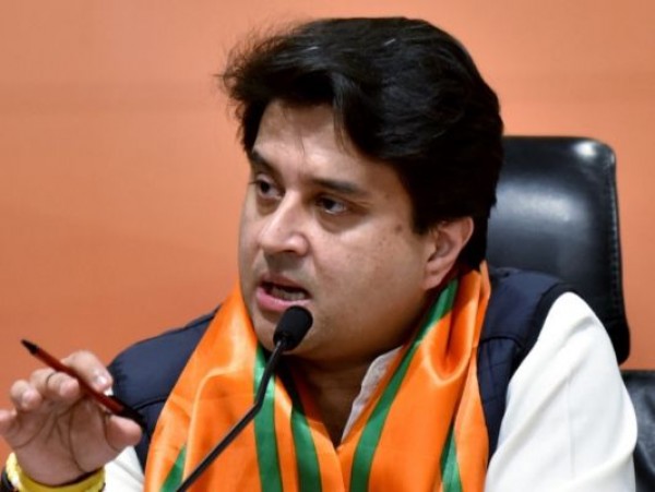 ज्योतिरादित्य सिंधिया बोले- कांग्रेस को नहीं पता कि उसके नेताओं ने क्या किया है और क्या नहीं