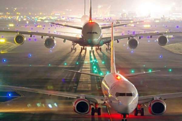 कोरोना: लंदन में बरती जा रही बेहद लापरवाही -हीथ्रो एयरपोर्ट पर नहीं हो रही स्क्रीनिंग