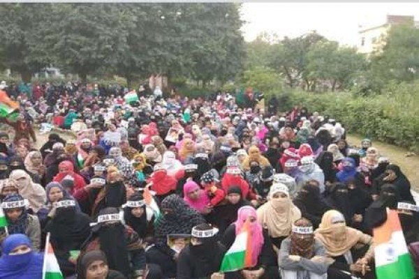 कानपुर में CAA के खिलाफ प्रदर्शन करने वाले 80 के खिलाफ नोटिस, 200 लोग पाबंद