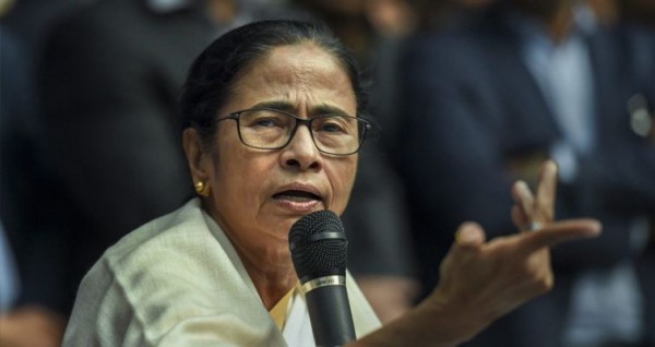 वह दिन दूर नहीं जब समूचा देश मोदी के नाम पर होगा : ममता बनर्जी