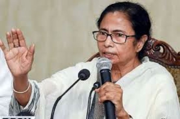 कोरोना से जंग में ढाई हजार करोड़ खर्च कर चुका है बंगाल : ममता बनर्जी