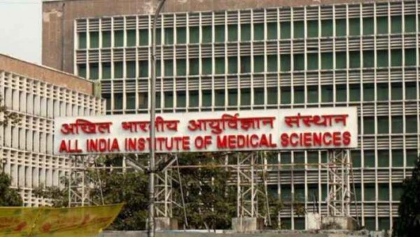 अब दिल्ली एम्स के डॉक्टर को पाया गया कोरोना पॉजिटिव, वार्ड में किया गया शिफ्ट