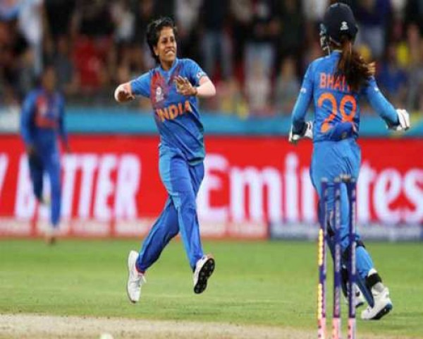 महिला दिवस पर भारतीय क्रिकेट टीम इतिहास रचने से 1 कदम दूर