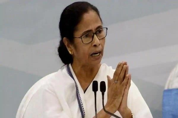 राज्यपाल से खफा टीएमसी, कहा- भाजपा के टिकट पर चुनाव लड़ लीजिए