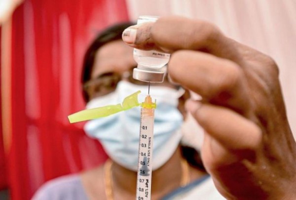 महाराष्ट्र में सामने आए 12207 नए मामले, 393 संक्रमितों की मौत