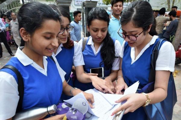 स्कूलों पर बड़ा फैसला: हुआ ये ऐलान, छात्रों के लिए है जानना जरूरी