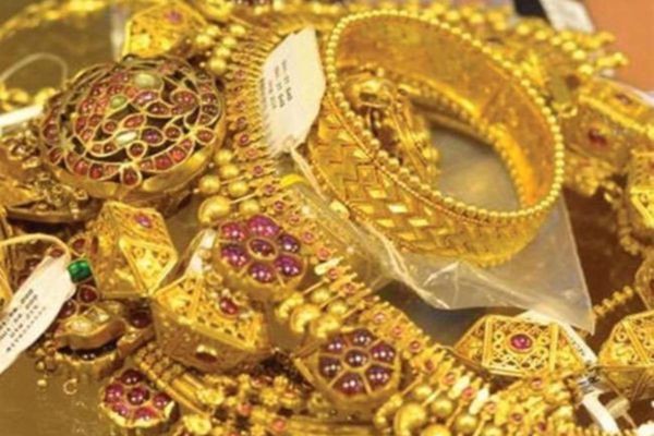 सोना बेचने पर देना होगा टैक्स, जानें ले पूरे नियम