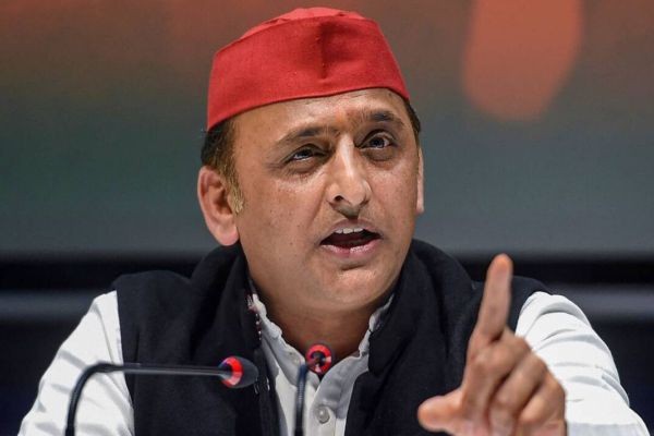 अखिलेश यादव का मोदी पर बड़ा हमला, कहाः फेंकू के बाद अब बेंचू सरकार हो गयी है भाजपा