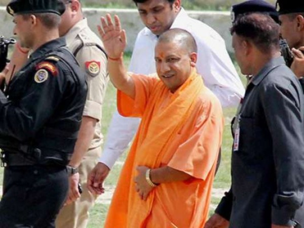 UP: मुख्यमंत्री योगी आदित्यनाथ ने कहा ने कहा- गंगा आस्था ही नहीं, अर्थव्यवस्था भी